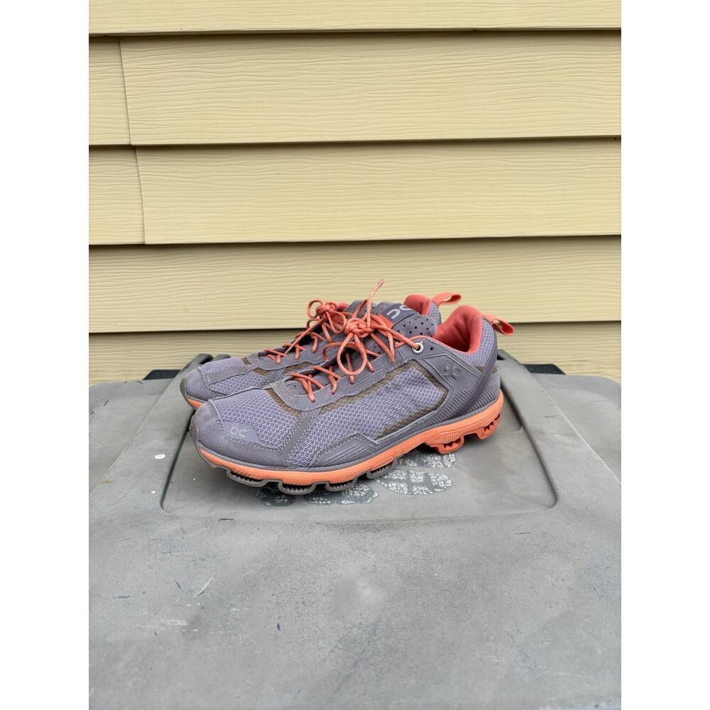 On Cloudrunner Tec Women's Size 11 Purple/Salmon Running Walking Outdoor